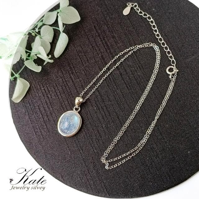 【KATE】銀飾 極簡橢圓天然月光石純銀項鍊 3A等級月光石 閃石系 六月生日石 鎖骨鍊 改變能量 戀愛石 生日禮物 情人禮物