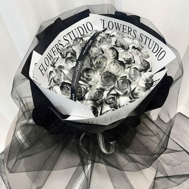 【望星願】碎冰藍玫瑰花大束成品 情人節 送老婆 女友 閨蜜 生日禮物 超大束成品玫瑰乾花 花束永生花 告白求婚花束