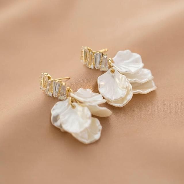🎗飾間首飾鋪 貝殼花朵耳環小眾設計感流蘇法式氣質高級感耳飾蚊香盤耳夾無耳洞