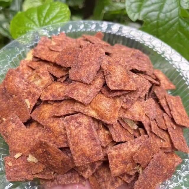 心心相印 越南網紅巧克力脆現貨黑巧克力薄脆片零食300g巧克力脆塊原裝薄片