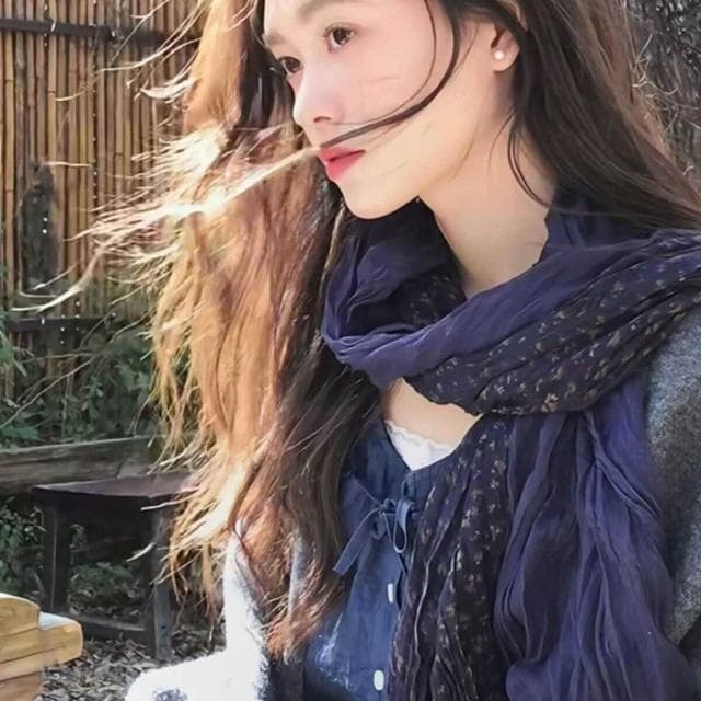 圍巾女文藝氣息棉麻碎花褶皺圍巾大理旅遊拍照氛圍感薄款披肩護頸圍脖保暖披肩圍巾質感圍巾冷氣披肩空調保暖圍脖防風圍脖韓版圍巾