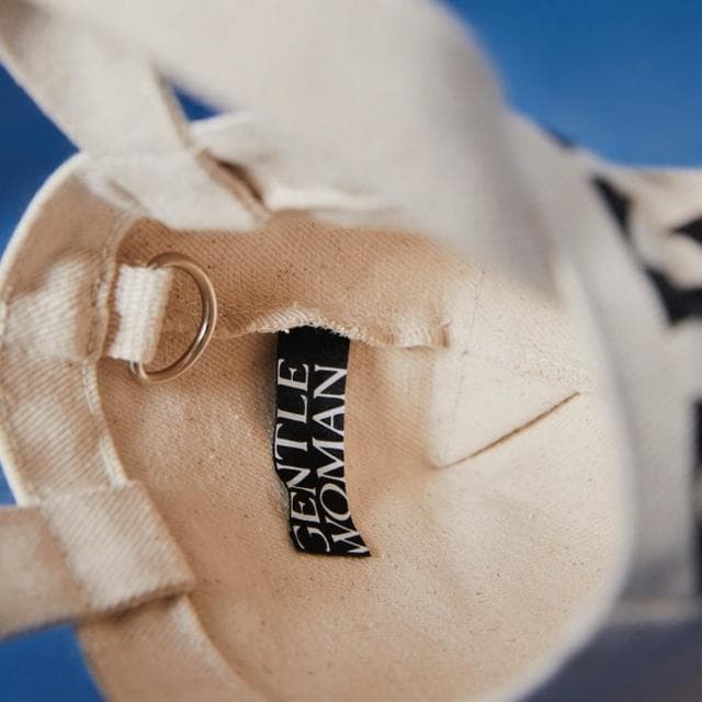 泰國 GENTLEWOMAN 背帶款迷你手拿包 手提包 零錢包 泰國代購 GW包包