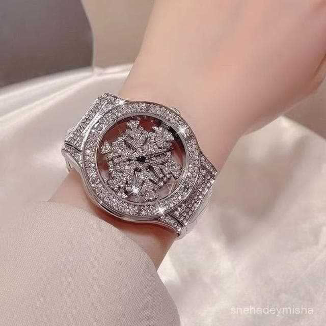 曉君精選 七夕情人節禮物送女友奢華滿天星手錶女款輕奢小衆鏤空旋轉石英錶