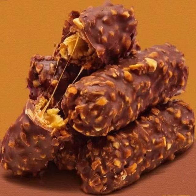 天下美食坚果夹心巧克力棒 花生威化休闲零食能量棒