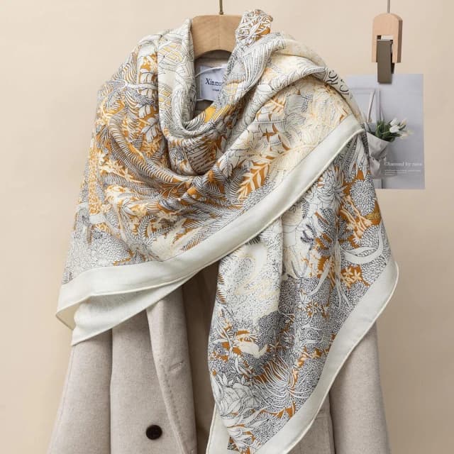 好夢想精品館   時尚真絲羊絨圍巾女冬季高級感百搭保暖羊毛方巾披肩