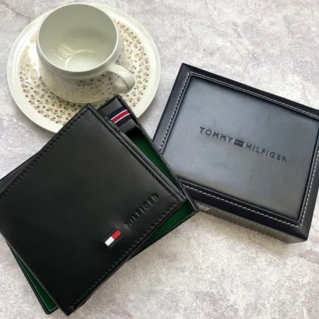 【TOMMY HILFIGER】衝評 TOMMY HILFIGER 短夾 黑色 皮夾 卡夾 含外盒 錢包 送禮 #2312