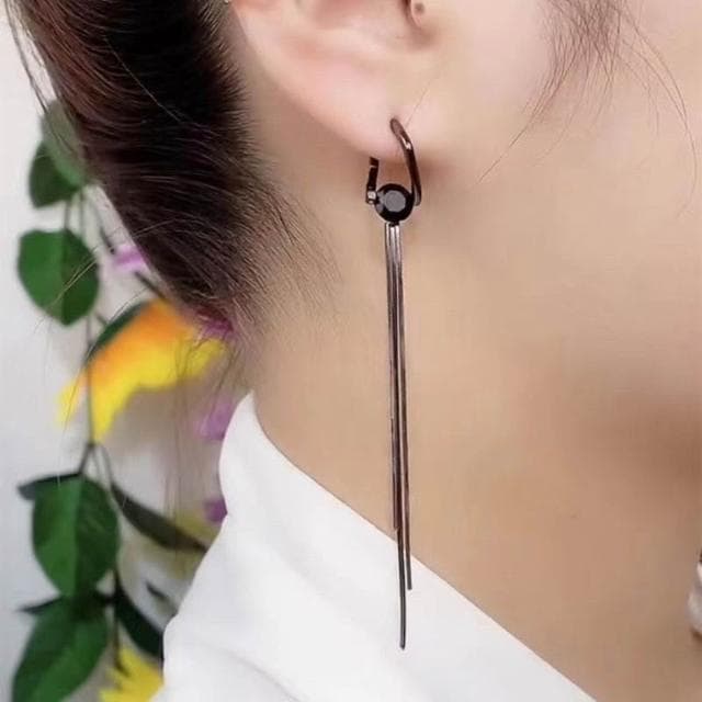 {遇見臻品}BG449黑色三角復古黑金流蘇耳飾設計黑色克拉鋯石流蘇耳環耳線個性長耳環超仙顯臉瘦耳飾銀針耳環鑲鑽氣質耳環