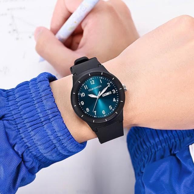 cojr男款青少年初中學生小學生防水運動2025新款兒童男孩石英表