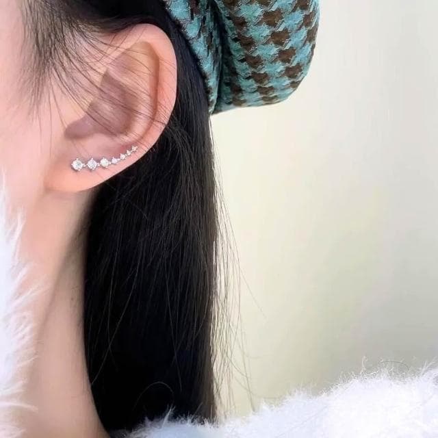 排鑽 耳環 造型 耳扣 亮鑽 閃鑽 現貨 閃亮 質感 女生耳環 耳飾 鋯石 獨特 耳勾 氣質 輕奢 優雅 SE124