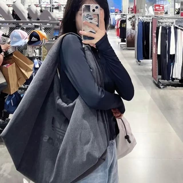 【adidas 愛迪達】Adidas Originals logo 大容量 雲朵包 肩背包 小錢包 牛仔黑 牛仔藍 