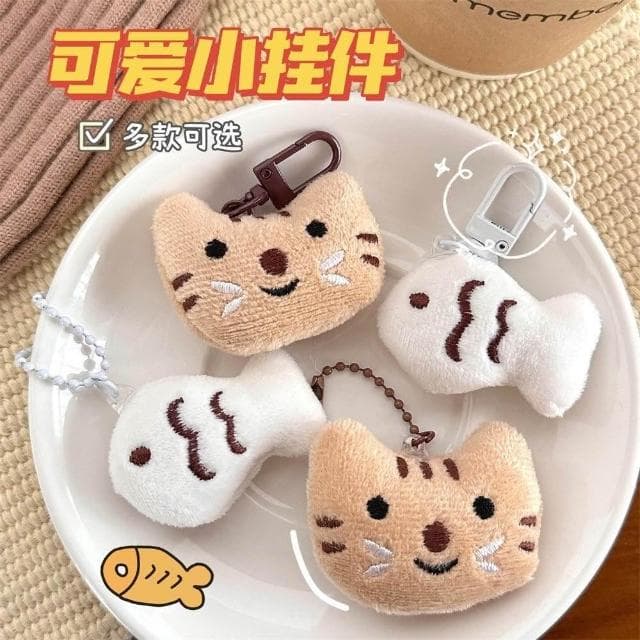可愛小貓小魚毛絨吊飾  送禮 小掛飾 可愛掛飾  情侣閏蜜禮物 鑰匙圈 毛絨公仔 小貓小魚掛飾 包包掛