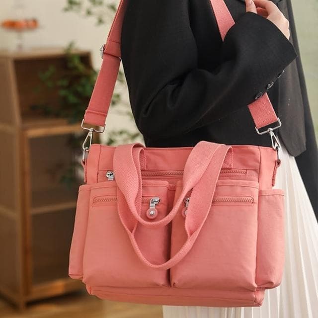 【LEESA】尼龍肩背包\包包\大容量托特包\女生包包\休閒側背包\生日禮物\媽媽包\多格層包包\送禮