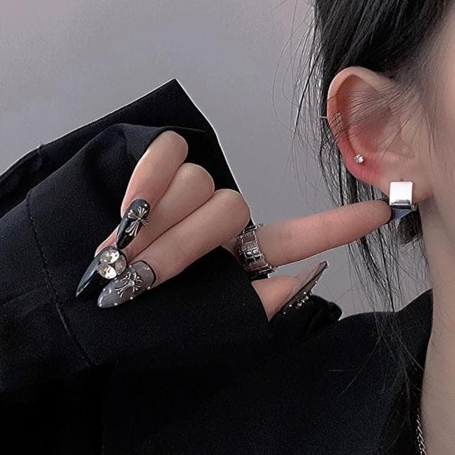 【LEESA】易扣耳環 女孩生日禮物 女友禮物 s925耳環 圈圈耳環 小耳扣 情人節禮物 純銀耳扣 復古女耳扣