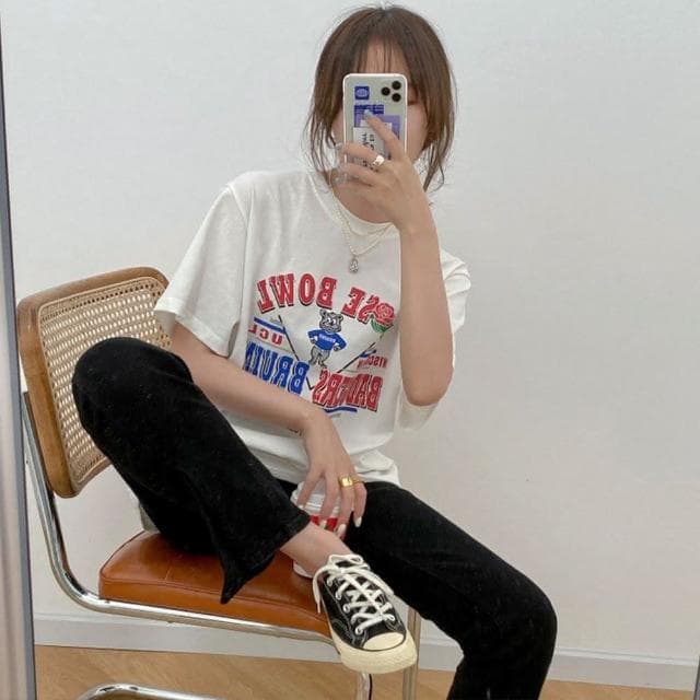 【LEESA】短袖T恤\美式短t\純棉上衣\白色短袖\女短T\設計感上衣\寬鬆\卡通上衣\落肩上衣\生日禮物\衣服\上衣\短t