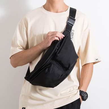 【LEESA】尼龍包包\休閒包包\女包\包包hobo包\大容量單肩包\工裝包\軍綠色包包\黑色包包\生日禮物\斜背包\水餃包