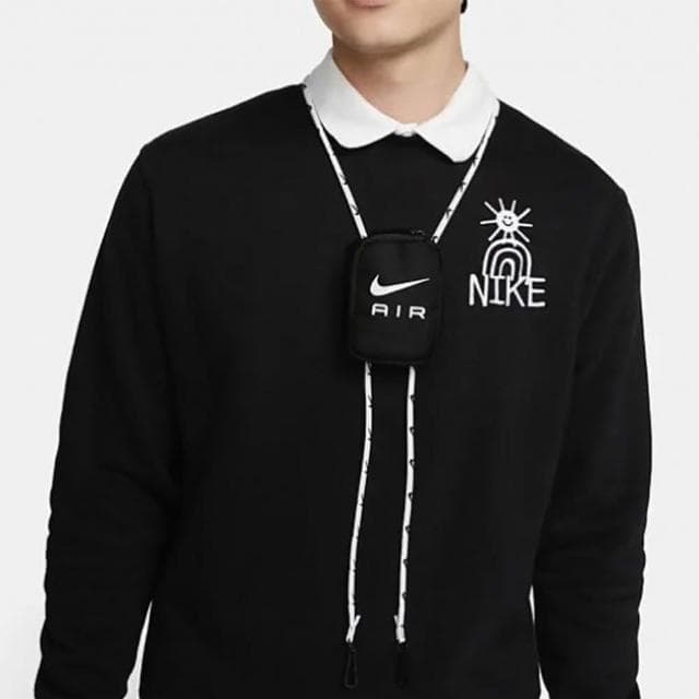 【NIKE 耐吉】POUCH AIR 黑色識別證帶包 貼身零錢包 斜肩包 小廢包 隨身包 頸掛小包 生日禮物(N1007479027OS)