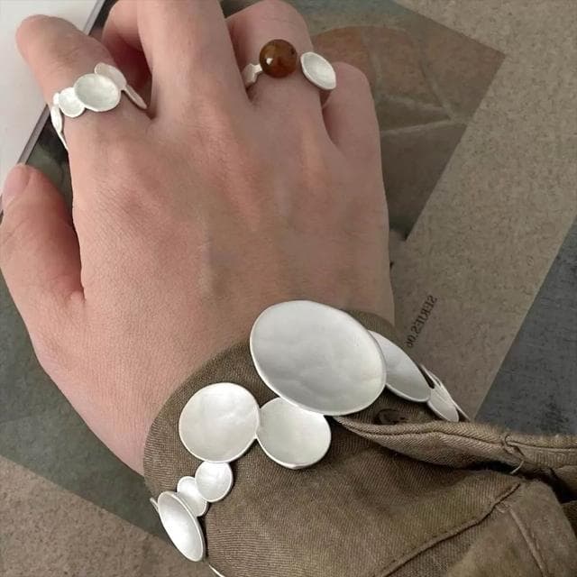 【MoonDy】飾品 戒指 手鐲 禮物 手環 女生手鍊 不規則戒指 新中式 高級感 首飾 閨蜜手練 個性戒指 可調節 質感戒指