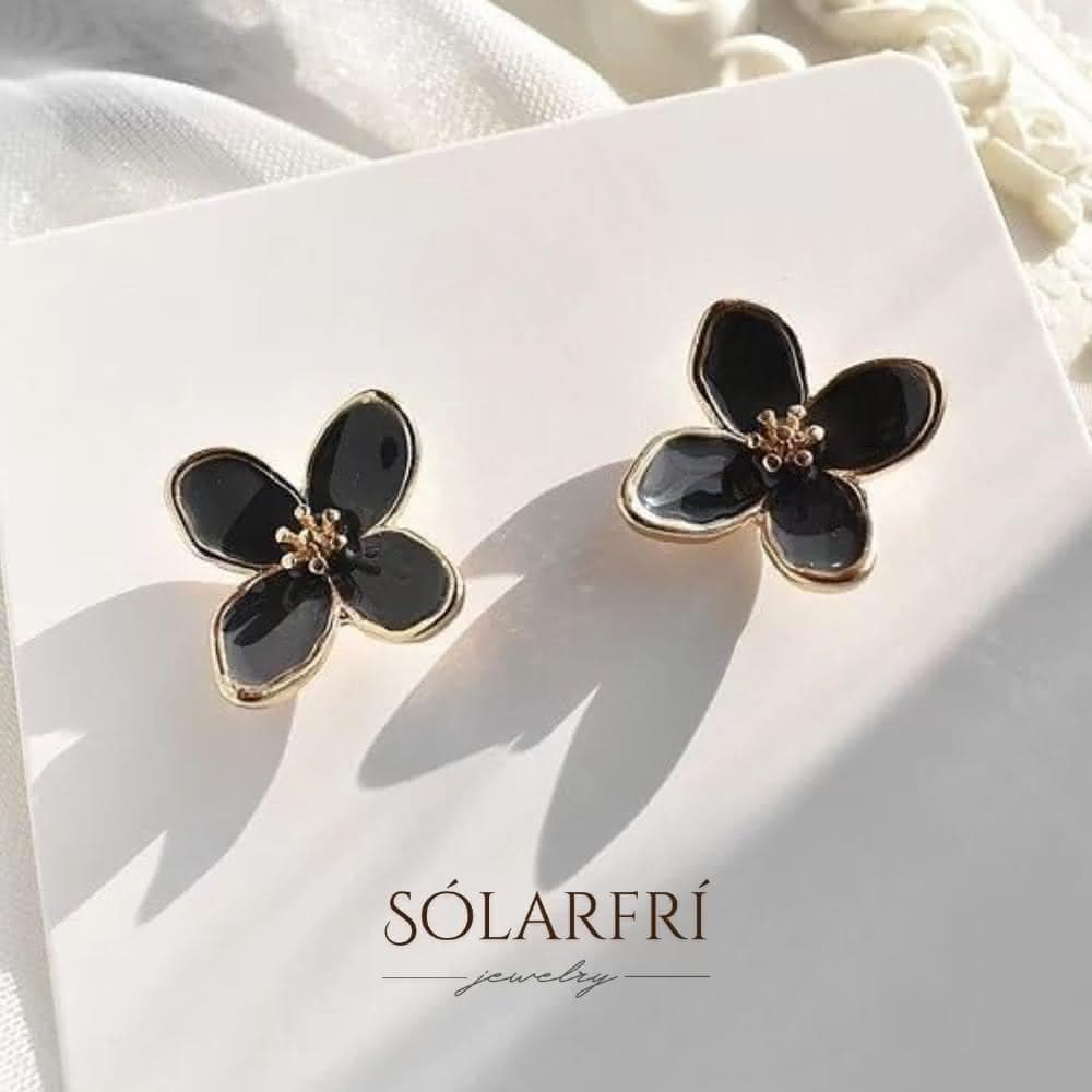 【SOLARFRi】銀針耳環｜優選親膚材質配戴舒適 附品牌禮盒包裝 閨蜜生日情人節女友母親老婆聖誕禮物