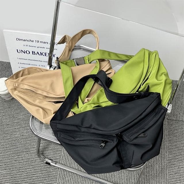 【LEEHER】休閒包包/女包/大容量單肩包/包包/斜背包/尼龍包包/工裝包/軍綠色包包/黑色包包/生日禮物/水餃包/hobo包