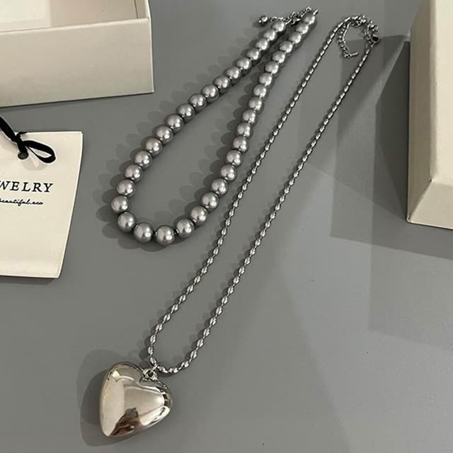 【LEEHER】愛心項鍊/項鍊女/灰色/精品珍珠項鍊/毛衣鏈/情人節禮物/愛心/吊墜/項鍊/米粒珠/鎖骨鍊/串珠項鍊/鈦鋼項鍊/