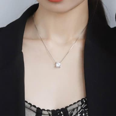 【LEEHER】項鍊/銀飾/純銀項鍊/項鍊女/鑽石項鍊/莫桑鑽/生日禮物/高級感/飾品/s925銀/一克拉/吊墜/女生項鍊/鑽石