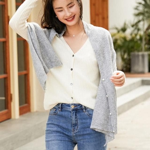 【米蘭精品】現貨+預購 披肩羊毛斗蓬鏤空純色時尚百搭防寒保暖女配件生日情人節禮物4色74dn44