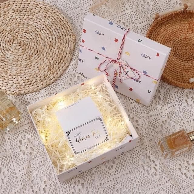 GIFTME5 精美禮物盒-特大款拉菲草、泡沫球款多款尺寸 可愛禮盒 生日 禮盒 禮物盒 情人節 聖誕節 紀念日 畢業 送禮 包裝盒
