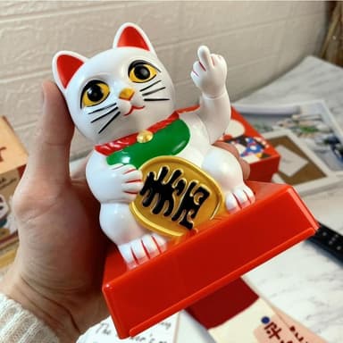 開業禮物 奧客掰掰    最新款中指招財貓 四手勢可替換 電動厭世招財貓 招財貓 開幕禮  交換禮物 HW55