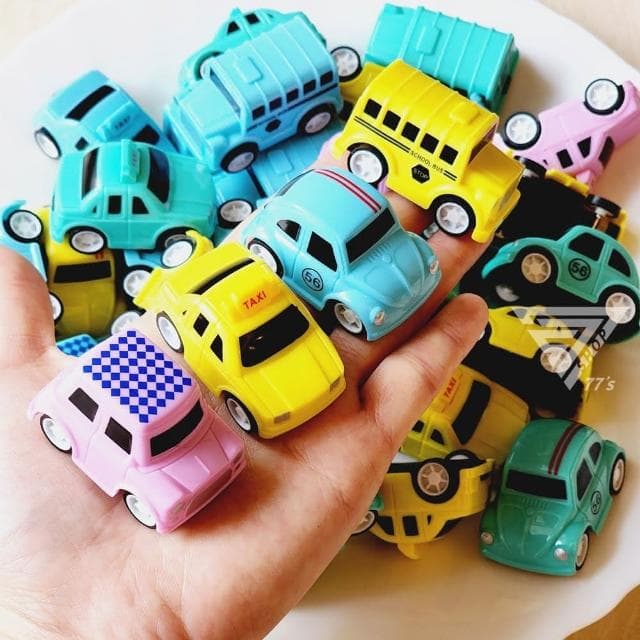 『迷你城市小車車/迴力玩具車』迷你小汽車 玩具巴士 迷你小車 回力車玩具 TAXI 獎勵小禮物 扭蛋玩具 分