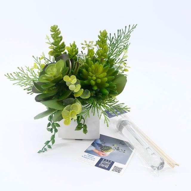 【HUGO DECO 榆果傢飾】小寶石蓮多肉香氛植栽(擬真植物/人造盆栽/綠化/佈置/禮物)