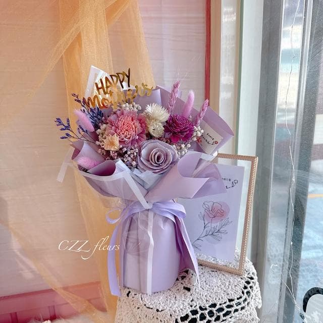 永生康乃馨擴香花束-溫柔經典款-中(母親節花束/長輩送禮/媽媽最愛/母親節花禮)