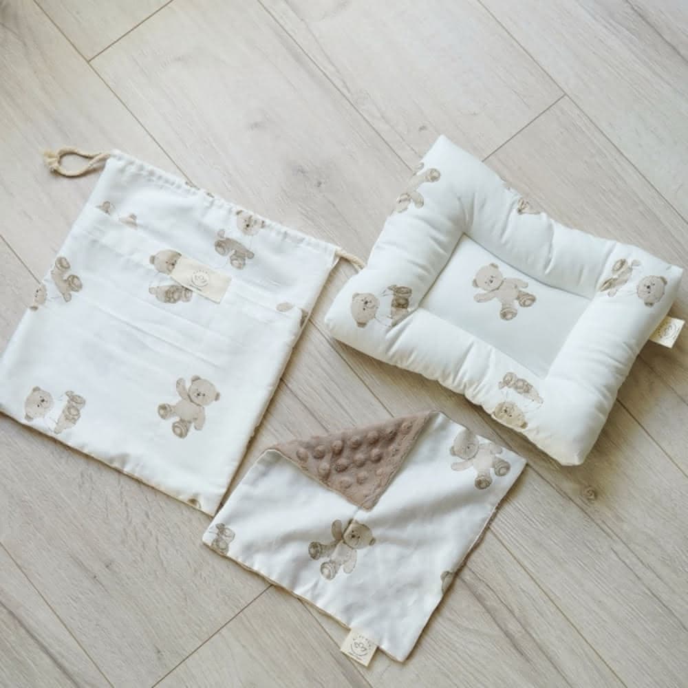 【kobemoms】台灣製 枕頭安撫組 彌月禮 新生兒禮物(安撫巾 收納袋 嬰兒枕)