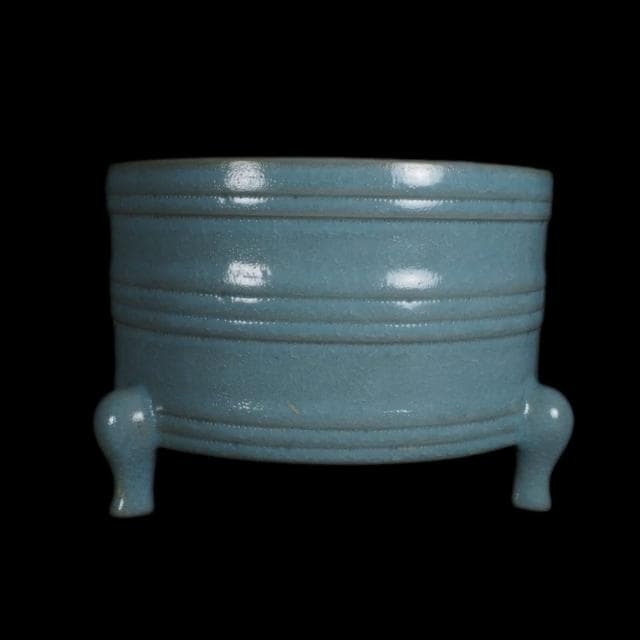 《博古珍藏》宋 汝窯天青釉弦紋三足尊式爐 早期收藏 老件瓷器 博物館級文物
