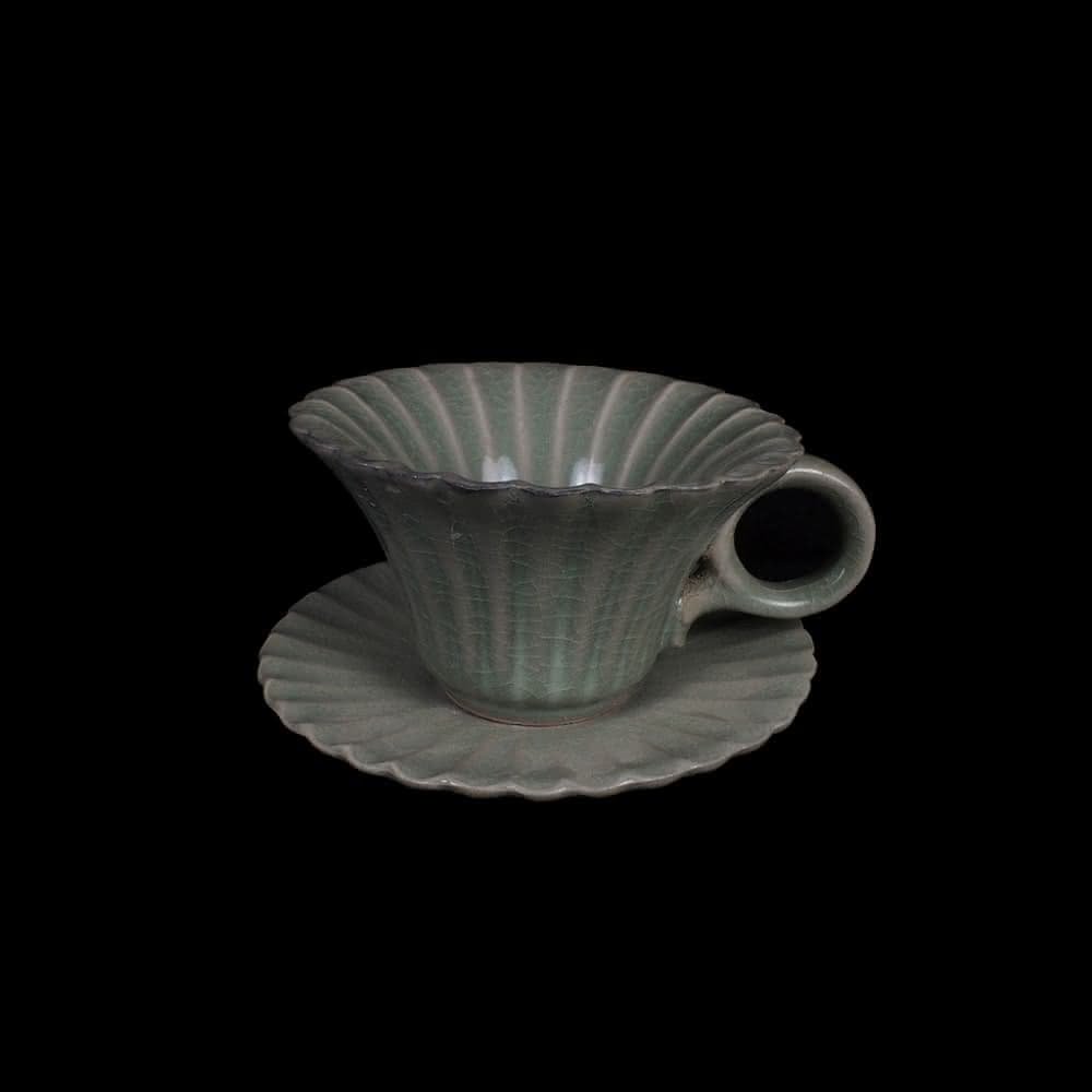 《博古珍藏》宋 汝窯青瓷菊花口盞托 早期收藏 老件茶杯瓷器 博物館級文物