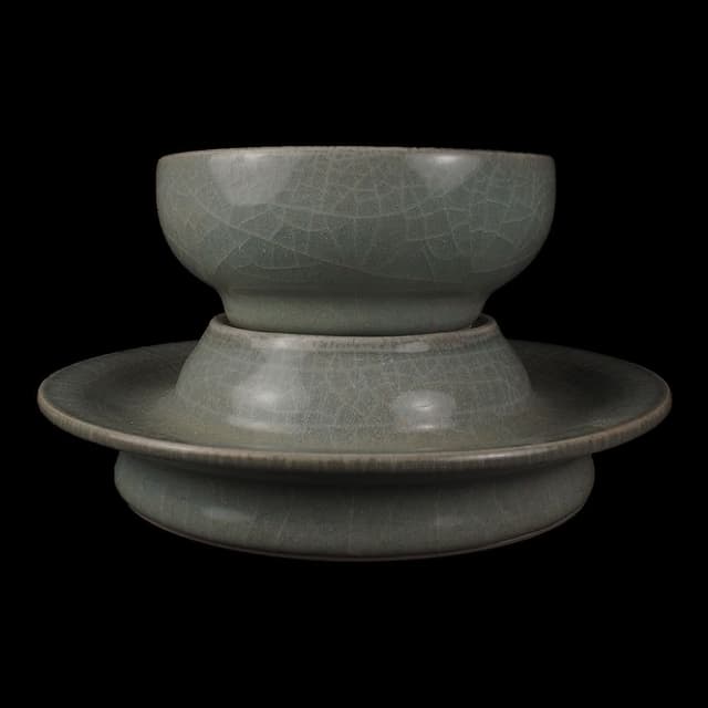 《博古珍藏》宋 官窯盞托 早期收藏 老件茶杯瓷器 博物館級文物