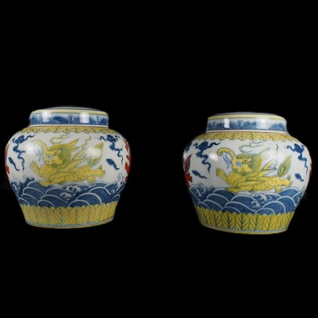 《博古珍藏》明成化 天字款 鬥彩斗彩波濤飛象蓋罐一對 早期收藏 老件茶葉罐瓷器