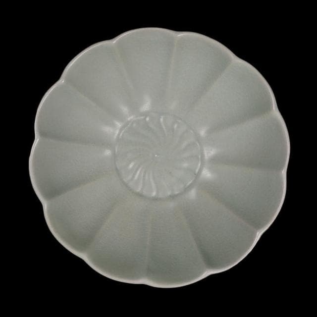 《博古珍藏》宋 汝窯青瓷梅花口碗 早期收藏