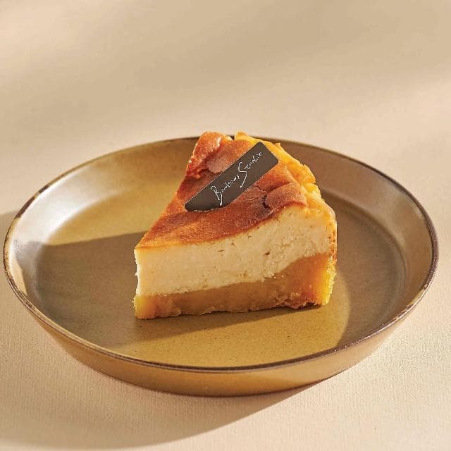 【Bonbons】Bonbons 超值優惠組！六吋黃金地瓜巴斯克+六吋萬丹紅豆麻糬巴斯克+設計款多功能保冷袋(蛋糕、乳酪、彌月、禮盒)