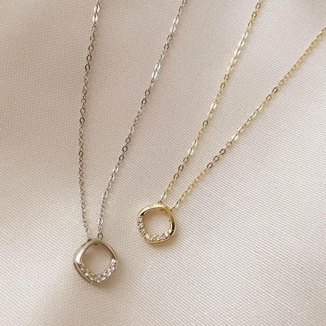 【CReAM】Gilda 輕奢亮鑽式菱形金屬鑲嵌鑽式 小綴飾女項鍊(生日 禮物 送禮 禮盒)