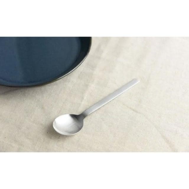 尊貴質感不鏽鋼湯匙 (交換禮物 聖誕禮物 日本代購 日本製 新潟燕三條 18-8不鏽鋼 湯匙 餐匙)