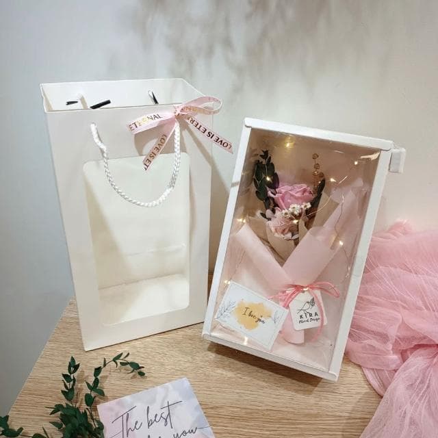 【KIRA與花花藝】花晨月夕/永生花小花束-浪漫粉(情人節花束/畢業花束/生日禮物/七夕情人節/永生花/乾燥花/玫瑰)