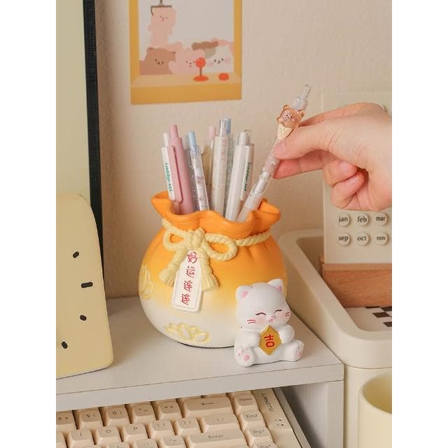 可愛招財貓筆筒擺件辦公室學生桌面勵志實用裝飾品開學生日禮物女