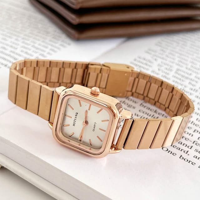 【EMMA SUE】手錶 手錶女生 禮物 小方錶 女士腕錶 方形手錶 考試專用女錶 港風 氣質手錶 高顏值 石英錶 學生手錶 高級感