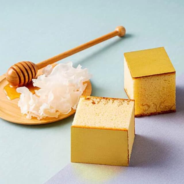 金錦町 白木耳金箔蜂蜜蛋糕 天然蜂蜜製作 日式五三燒⿈⾦比例⼯法 蜂蜜蛋糕 禮盒