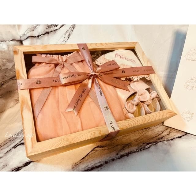 女寶寶禮盒 洋裝系列．夢幻粉橘紗裙～彌月禮盒·滿月禮·嬰兒禮盒·新生兒禮盒·滿月禮盒·彌月禮·寶寶禮盒·女寶禮物