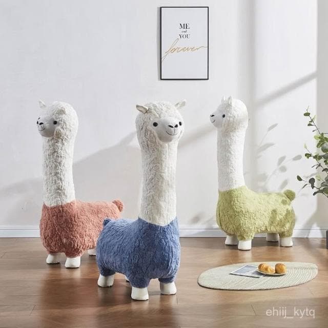 免運 開發票🔥羊駝凳子座椅 羊駝座椅 網紅創意動物坐凳 落地家具可愛裝飾擺件 喬遷搬家新年禮物 網紅羊駝沙發 草泥馬凳子