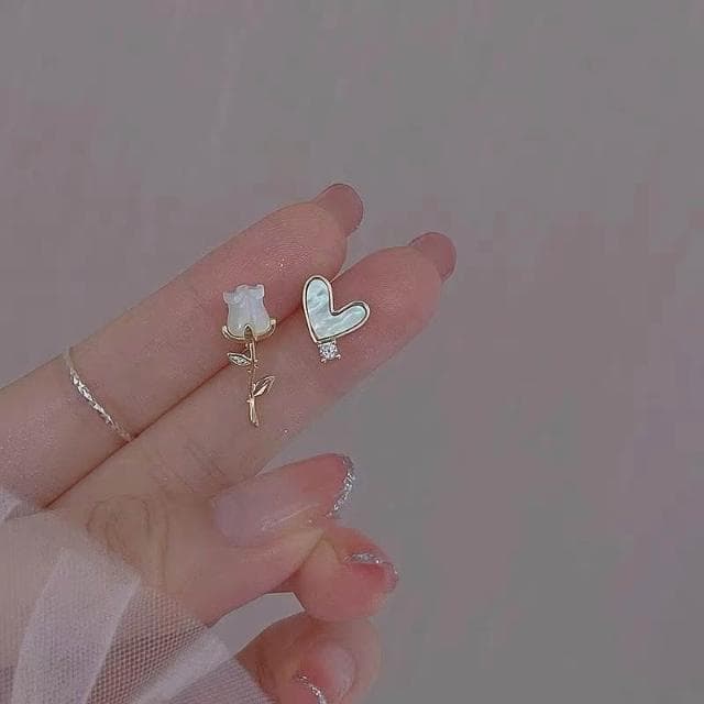 粉鑽花朵耳環 飾品 耳釘 網美 高級感 耳飾 氣質百搭 耳環 韓國 耳針