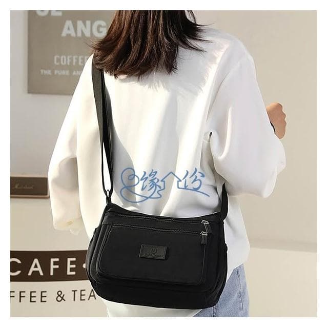 繽紛春色尼龍側背包 時尚包 斜背包 淑女包 單肩包 情人節禮物 緣份小屋