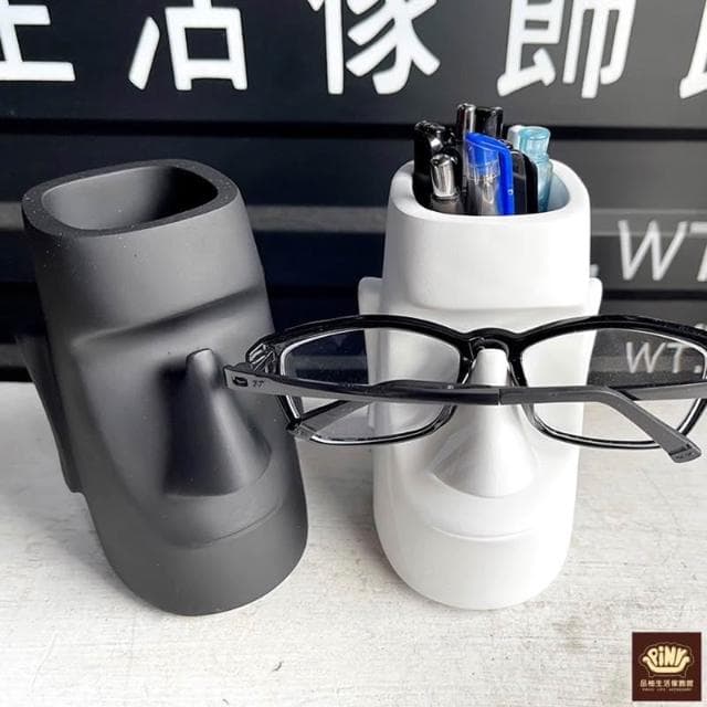 【PiNYU 品柚生活傢飾館】摩艾筆筒眼鏡架(復活島摩艾石像 眼鏡架 筆筒 辦公室 桌面收納筒 擺飾 交換禮物)