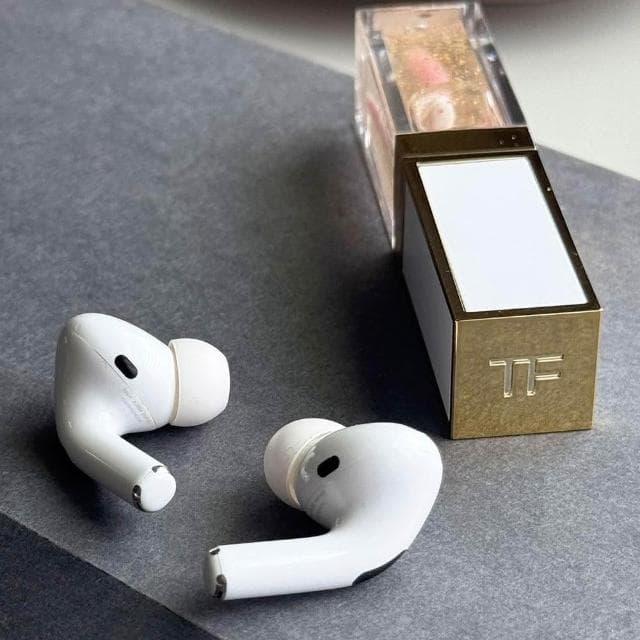 專櫃 太陽輕吻金箔潤唇露 6ml (國際航空版) 送禮推薦